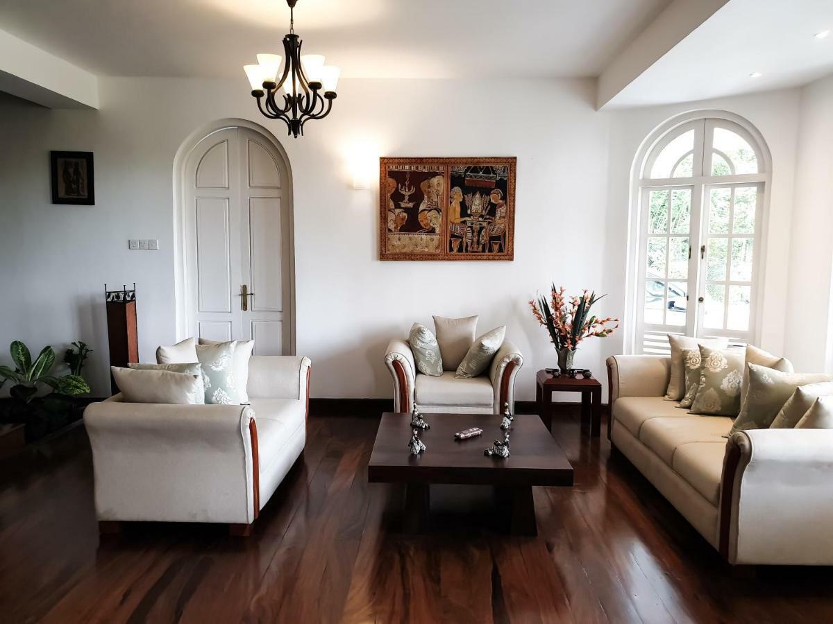 Samindra Villa 캔디 외부 사진